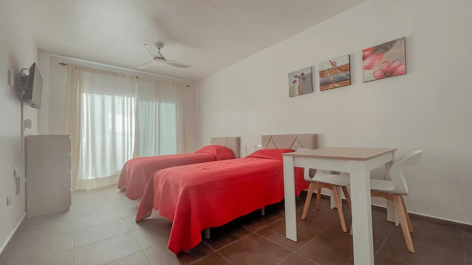 Apartament Ocean View Studio Victoria In Playa De Las Americas Playa de las Americas (Tenerife)